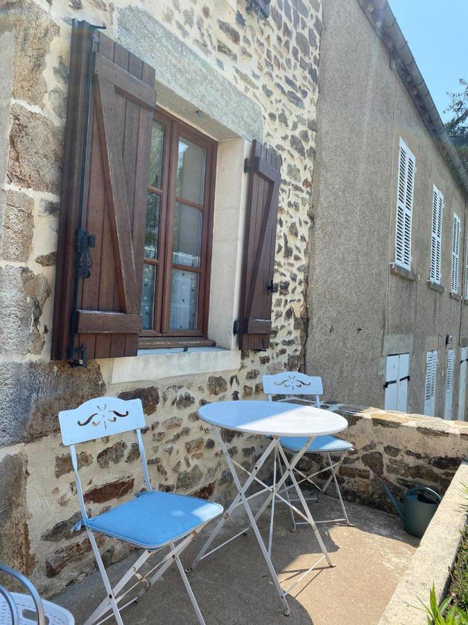 Petit Cocon Au Coeur Du Morvan Montreuillon ภายนอก รูปภาพ